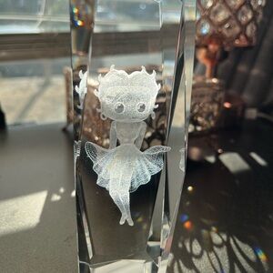 Crystal Figurine with Etched Betty boop Character Hologram Glass 3D‎ Geometric